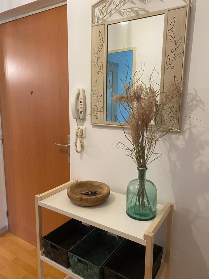 Parking Prive Gratuit, Balcon, 2 Chambres Clermont-Ferrand Bagian luar foto